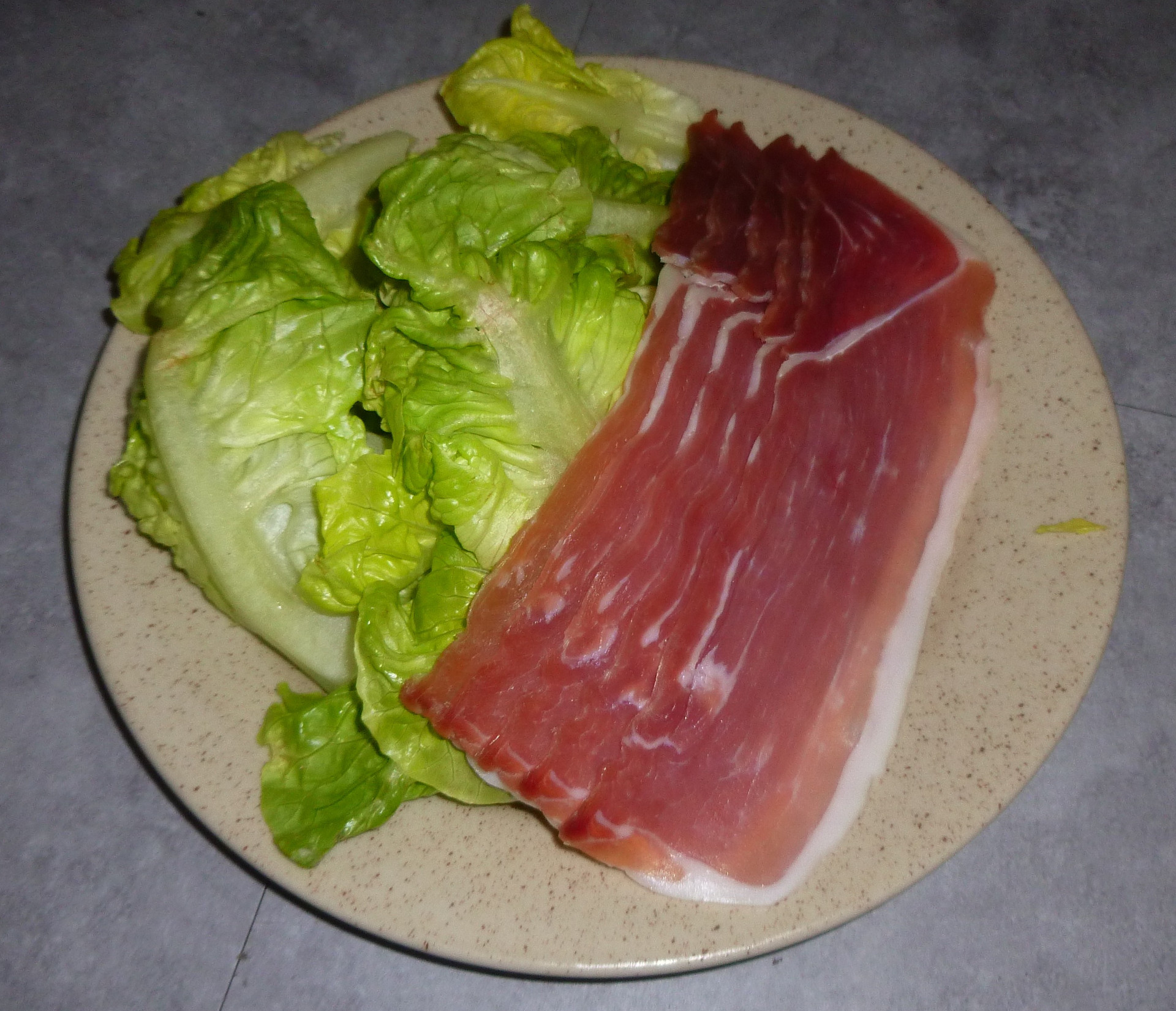 Salade de jambon cru